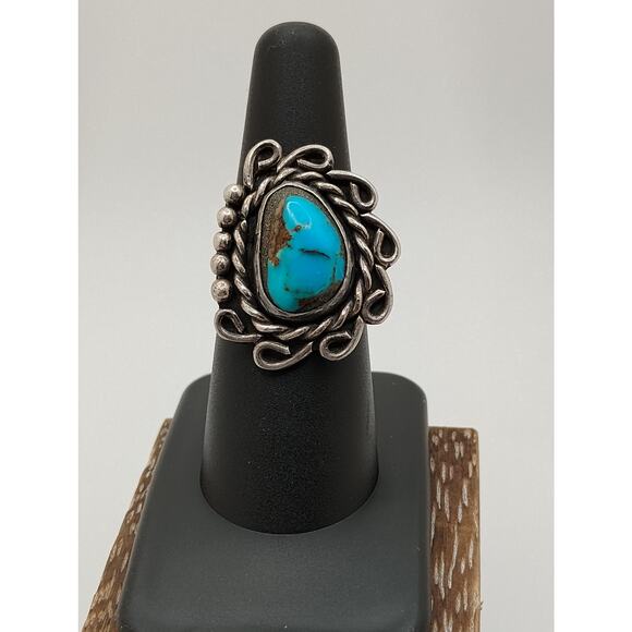 Old Pawn Turquoise ring Sz 8 - Picture 2 of 4